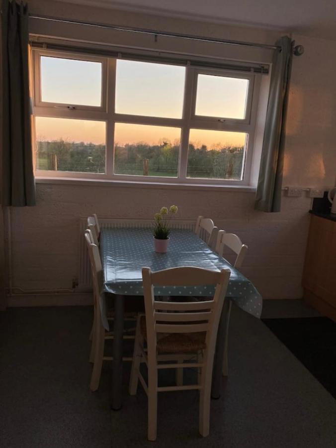 Mill House Studio Apartment Stranocum Eksteriør bilde