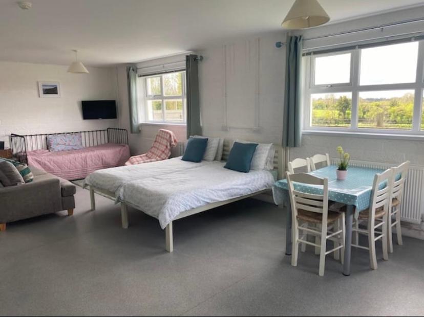 Mill House Studio Apartment Stranocum Eksteriør bilde