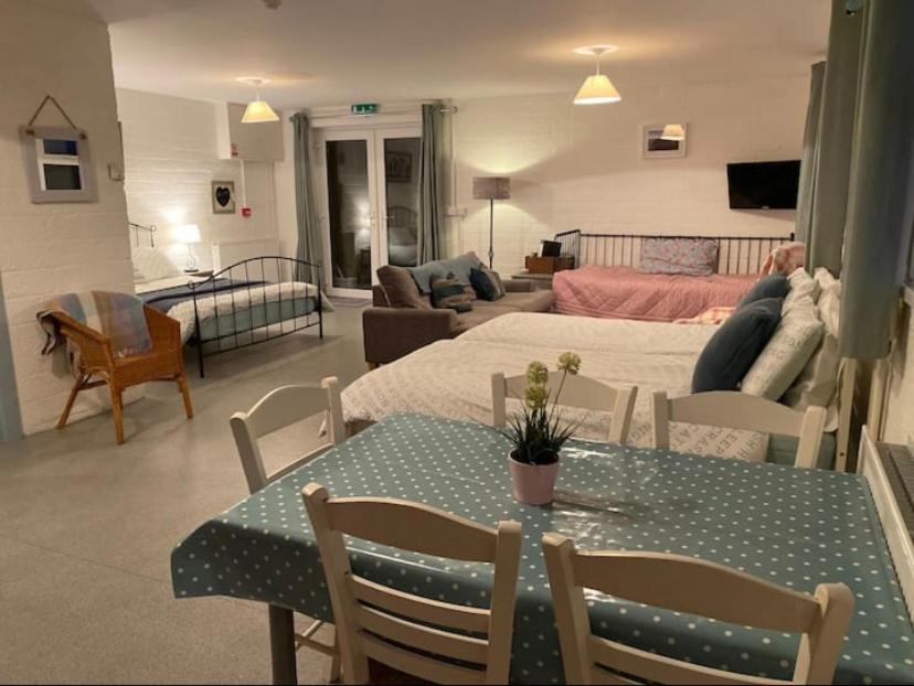 Mill House Studio Apartment Stranocum Eksteriør bilde