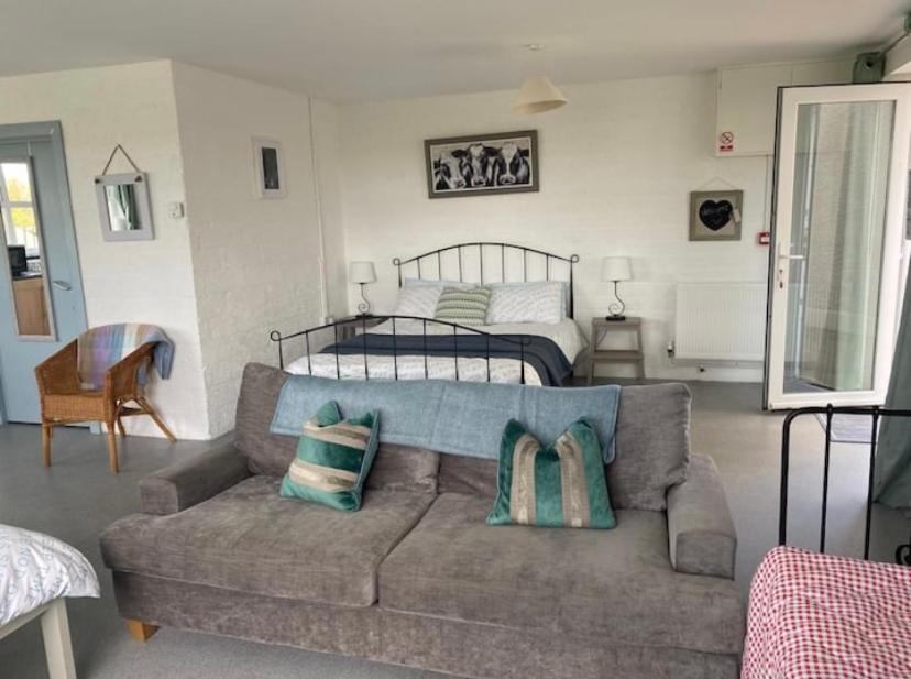 Mill House Studio Apartment Stranocum Eksteriør bilde